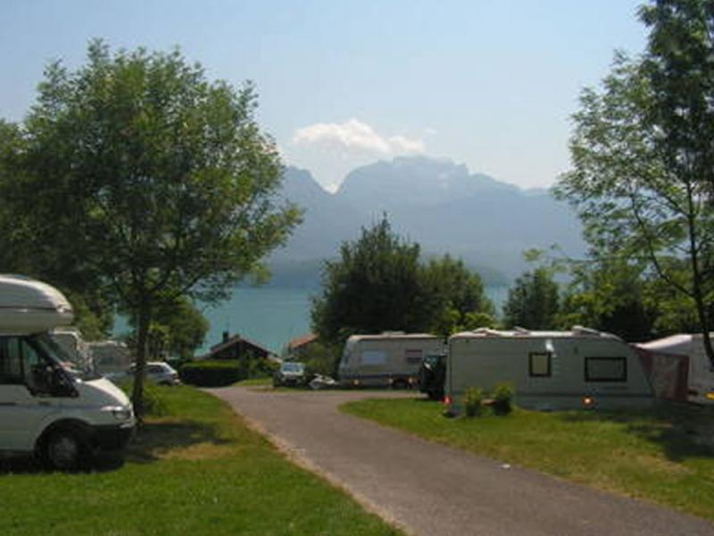 Camping 3 star au coeur du lac annecy haute savoie